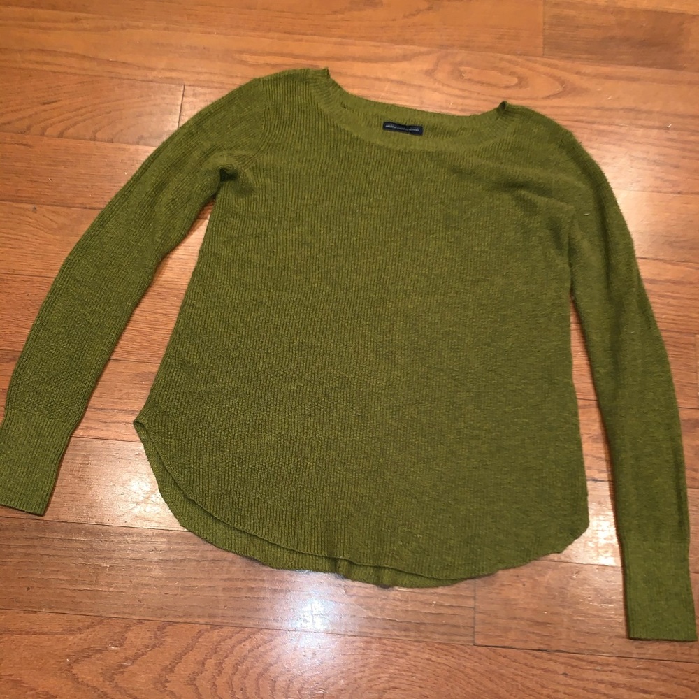 Mid Tone Green long sleeve